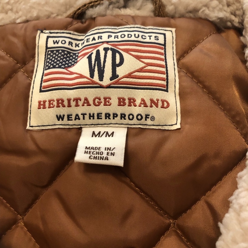 Men's Brown Sherpa-Lined Vest - Picture 3 of 6